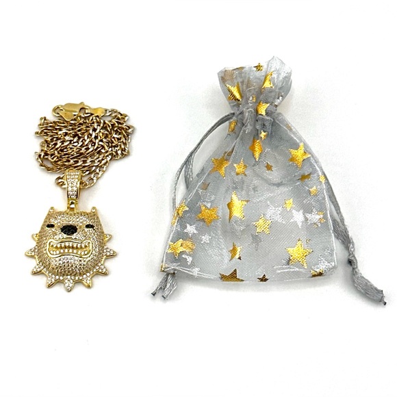 Iced out 18K Gold Plated over 925 Soild Sterling Silver Pitbull Necklace - Picture 8 of 9